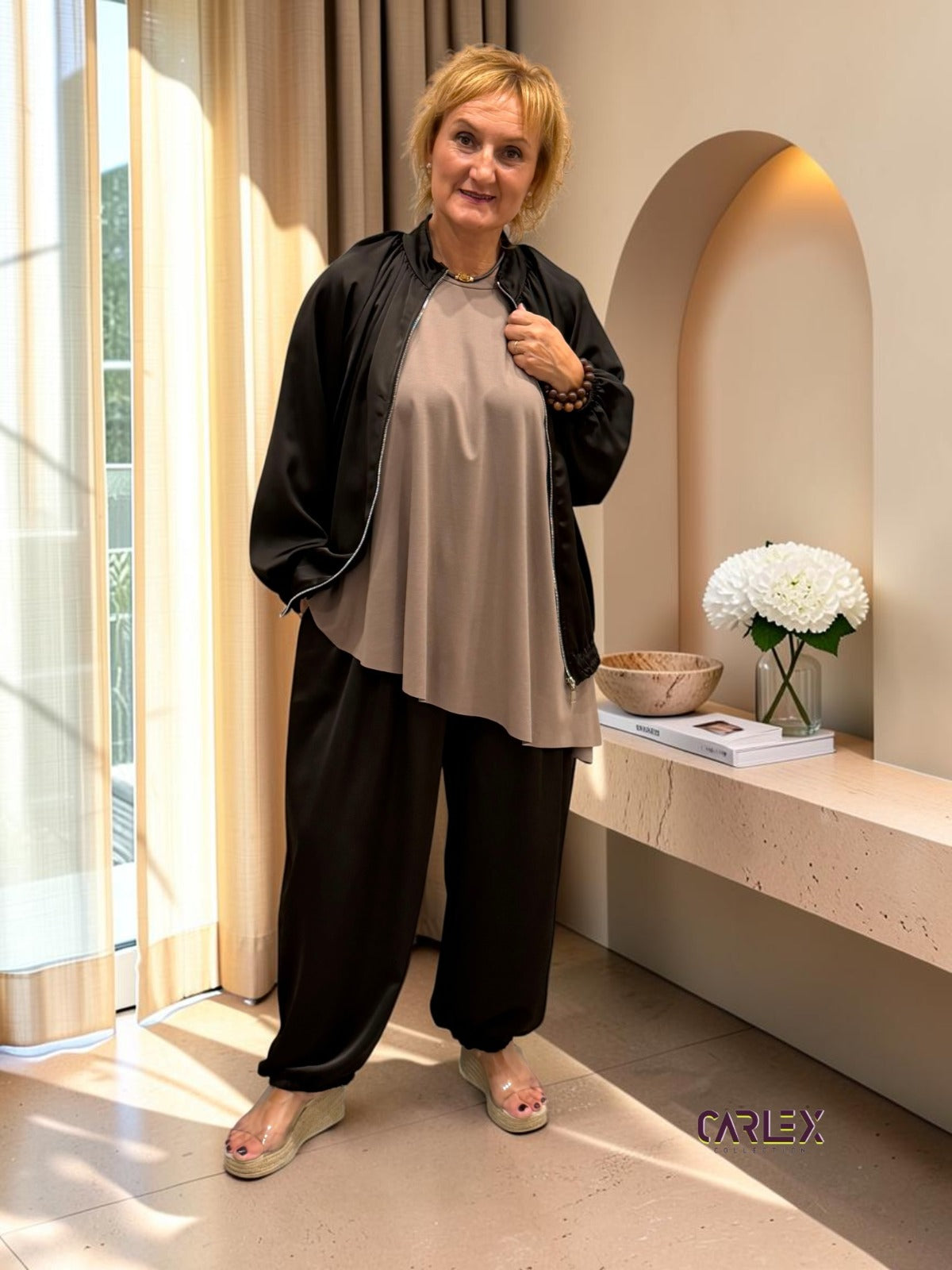 Conjunto Curvy chaqueta+pantalón Zarel
